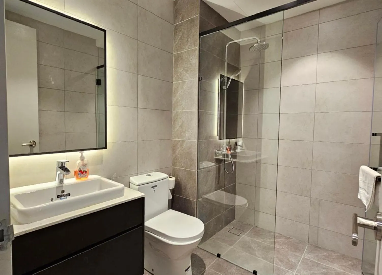 Maxx Royal Suites At Axon Kuala Lumpur 0*,